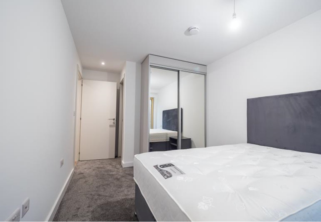 1 bedroom apartment at The Quarters - Image 9