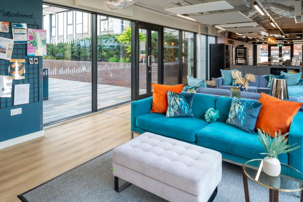 3 bedroom apartment at The Trilogy - Image 21