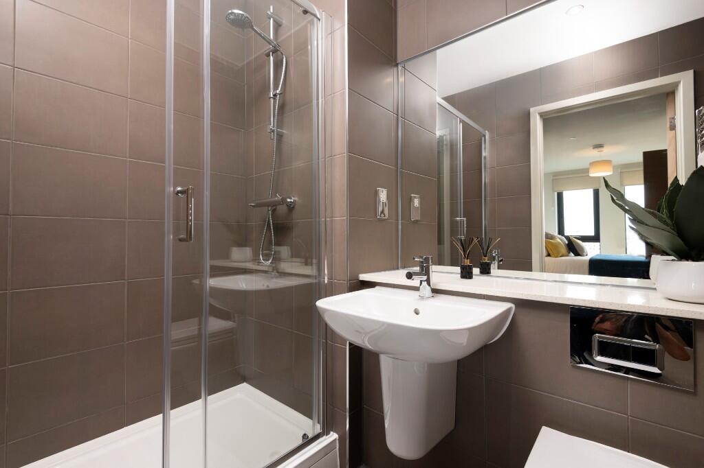 2 bedroom apartment at The Trilogy - Image 3