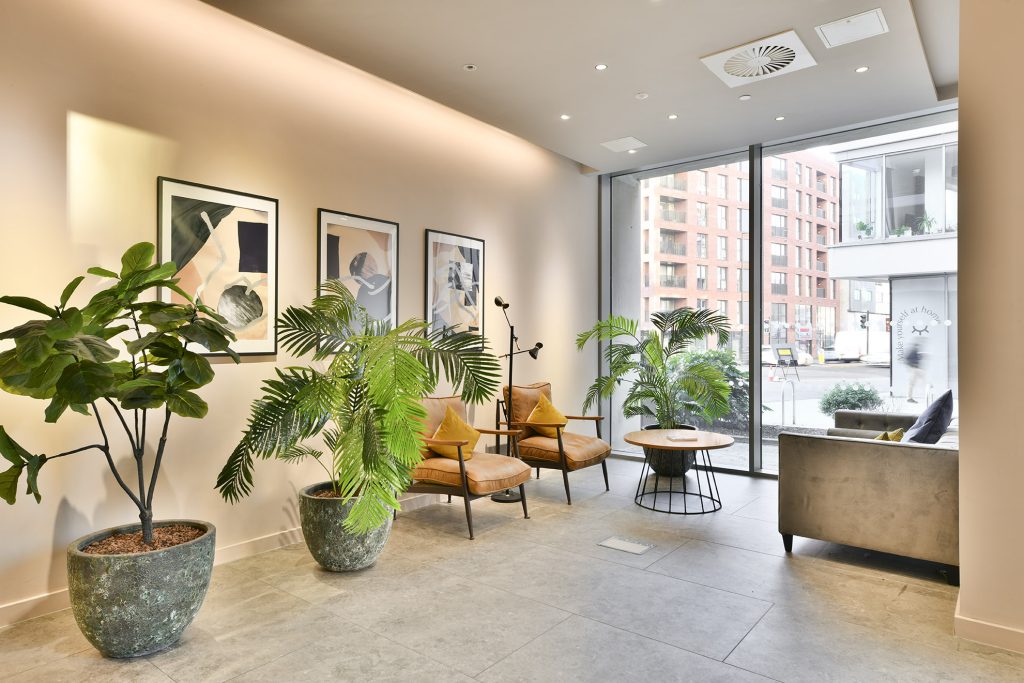 3 bedroom apartment at Broadside - Image 12