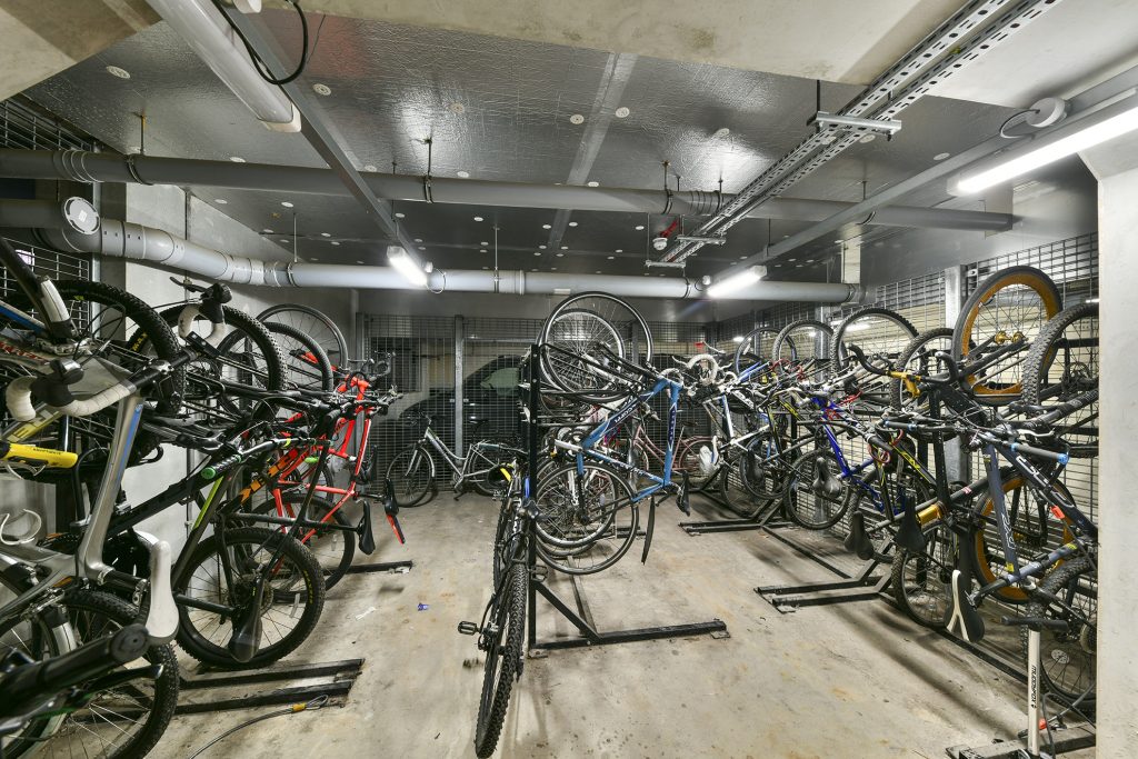 3 bedroom apartment at Broadside - Image 20