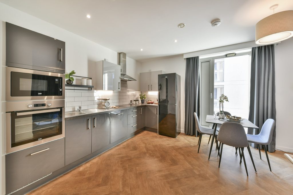 2 bedroom apartment at Broadside - Image 6