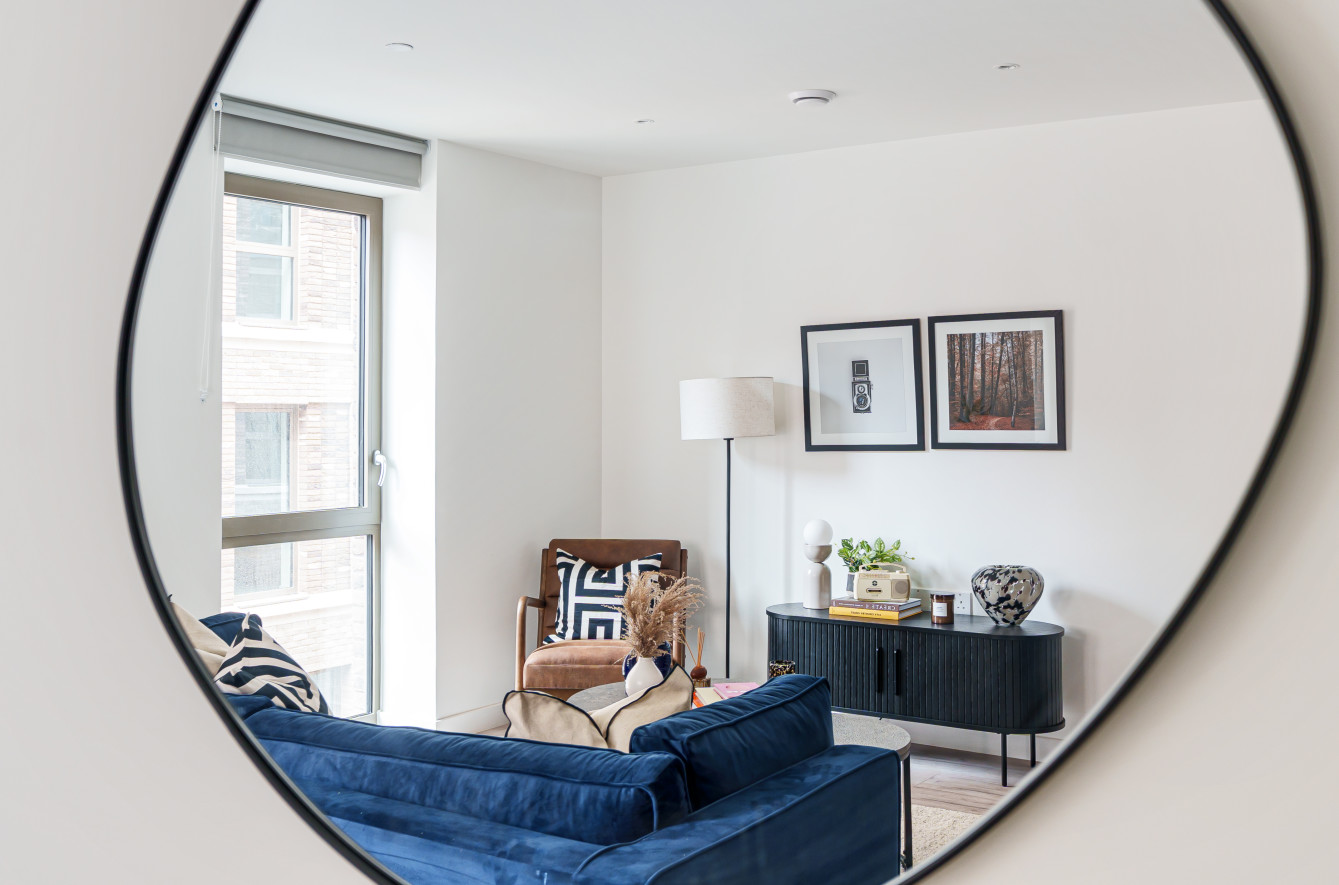 2 bedroom apartment at Anchor's Point - Image 2