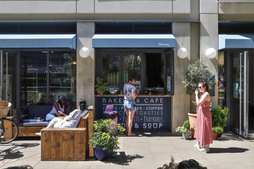 3 bedroom apartment at East Village - Image 28