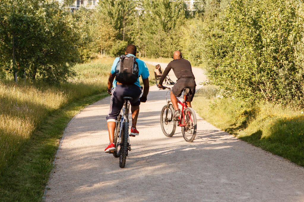 2 bedroom apartment at East Village - Image 28