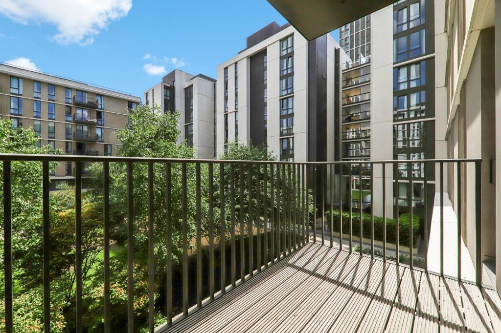 1 bedroom apartment at East Village - Image 22