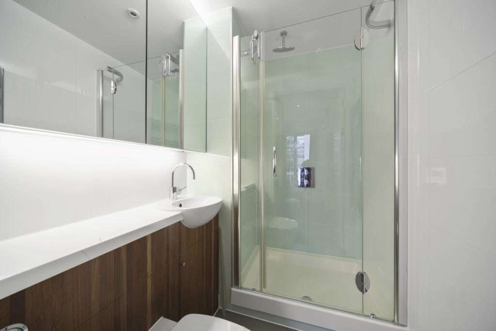 2 bedroom apartment at East Village - Image 26