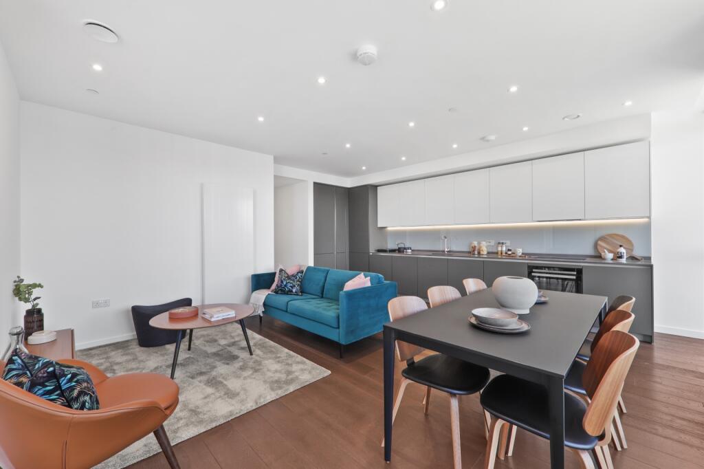 3 bedroom apartment at East Village