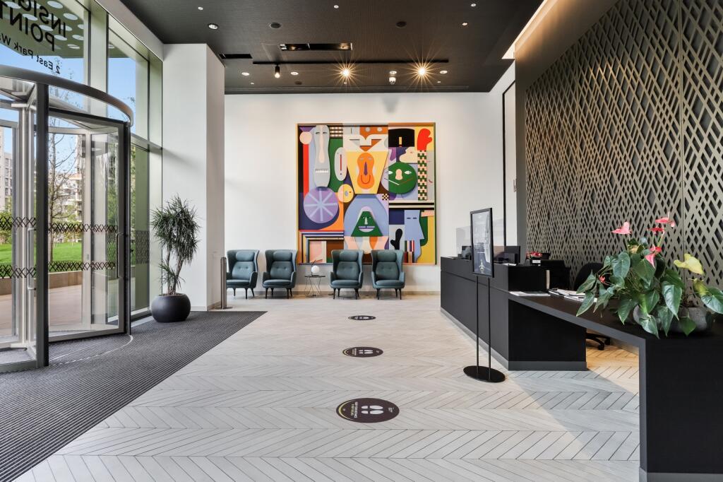 3 bedroom apartment at East Village - Image 18