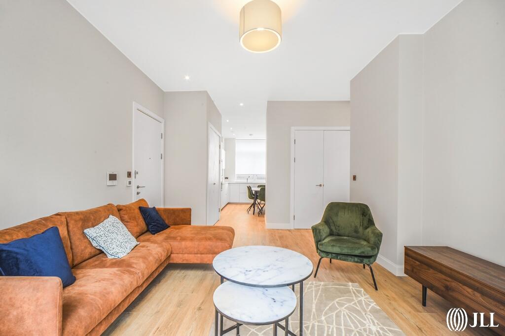 3 bedroom apartment at Sugar House Island - Image 7