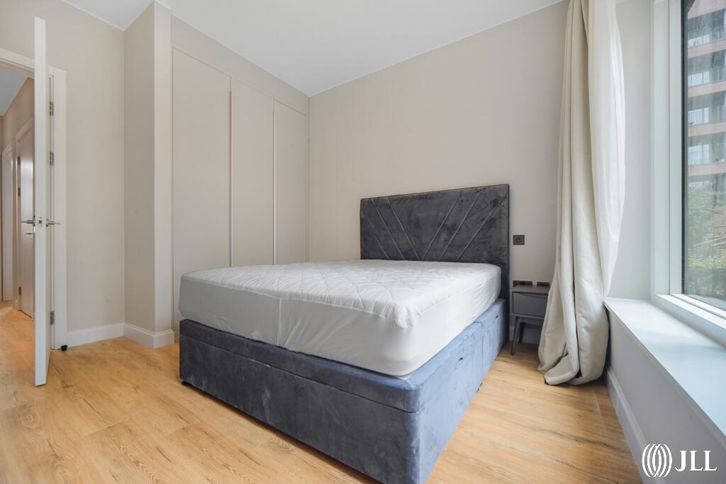 3 bedroom apartment at Sugar House Island - Image 15