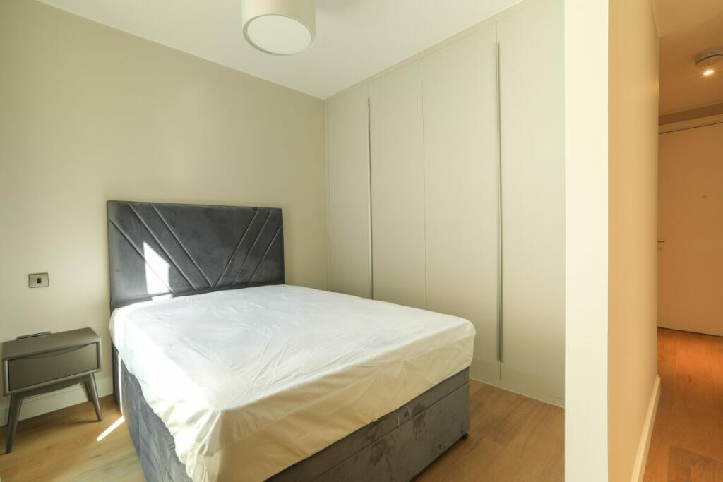 Studio apartment at Sugar House Island - Image 7