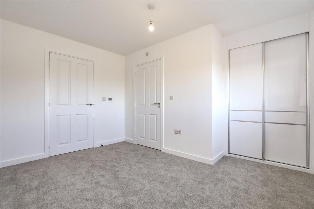 2 bedroom house at Norwood Quarter - Image 10