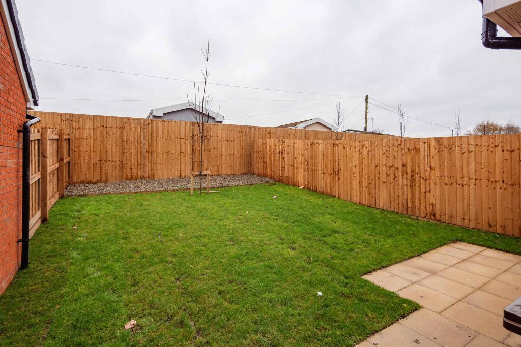 3 bedroom house at Beaumont Green Phase II - Image 8