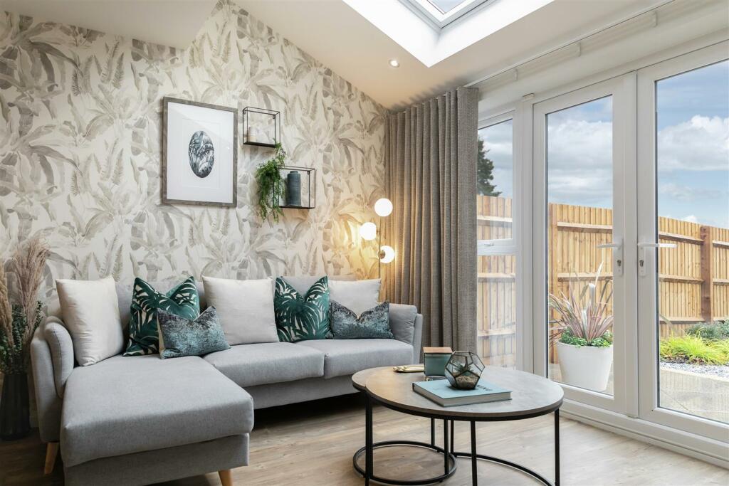 3 bedroom house at Siskin Park - Image 9