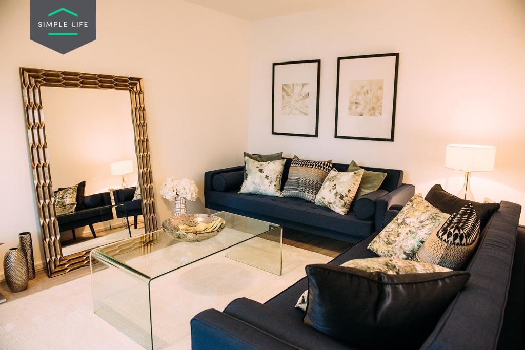 3 bedroom house at Prescot Park - Image 1