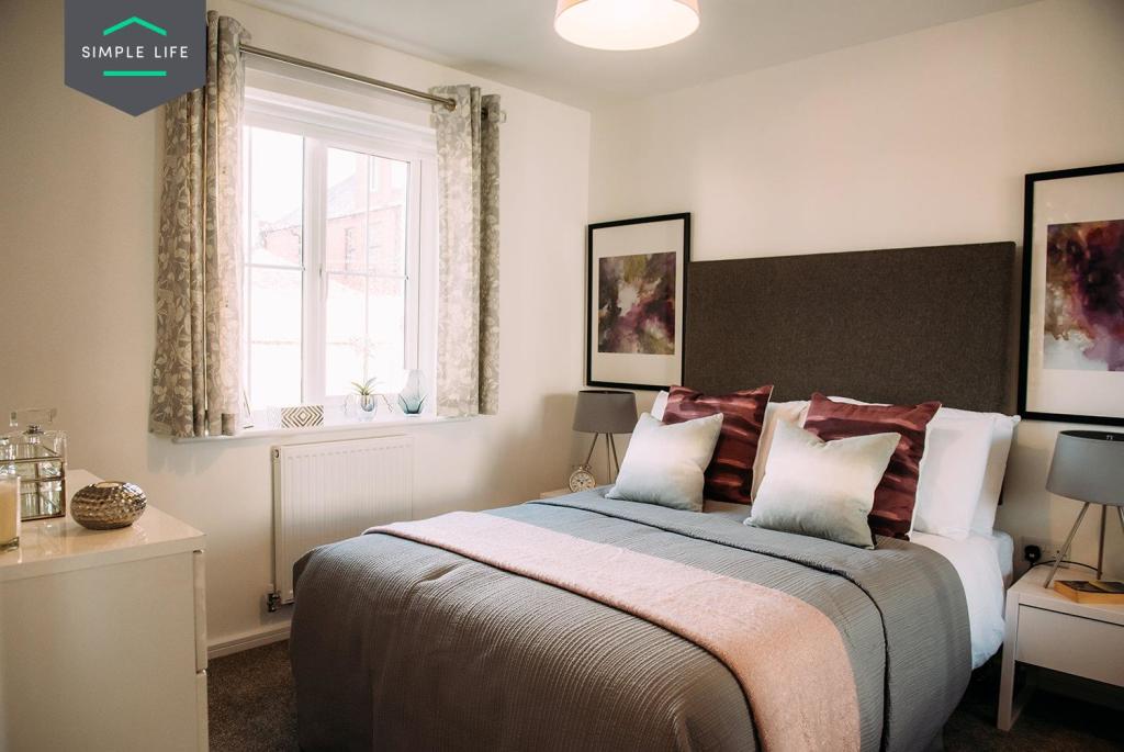 3 bedroom house at Coppenhall Place - Image 10