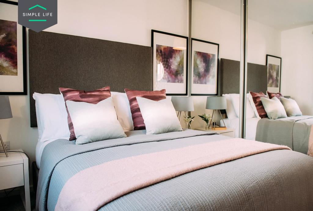 3 bedroom house at Coppenhall Place - Image 11