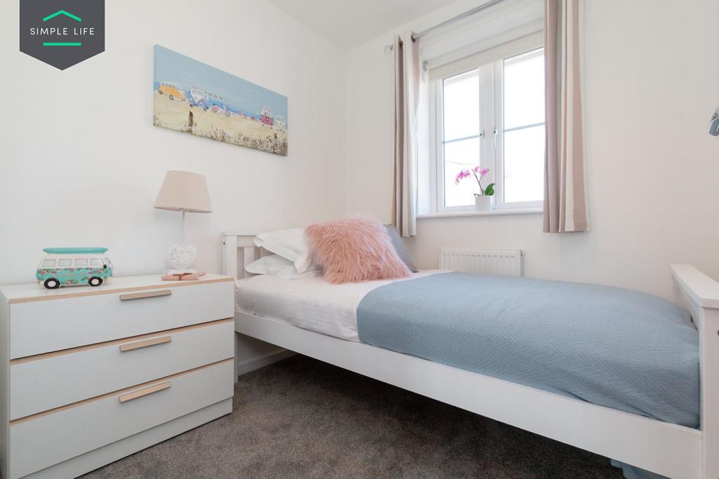 3 bedroom house at Wards Keep - Image 13