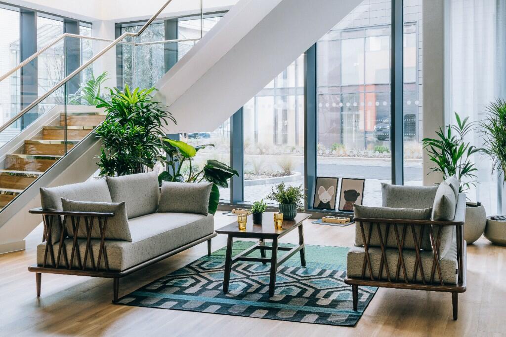 Studio apartment at Chapel Wharf - Image 4