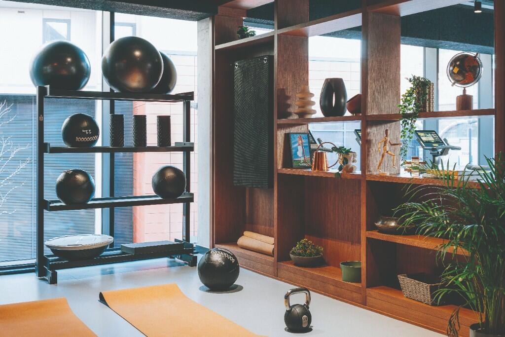 2 bedroom apartment at Chapel Wharf - Image 18