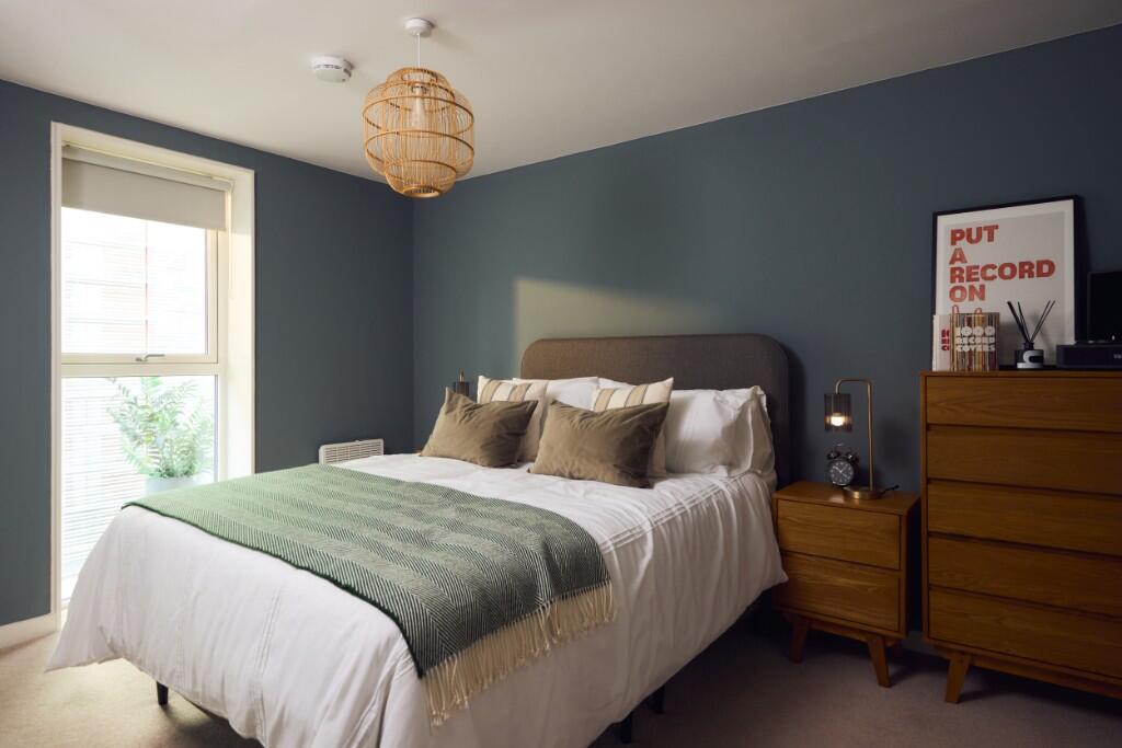 Studio apartment at Chapel Wharf - Image 23