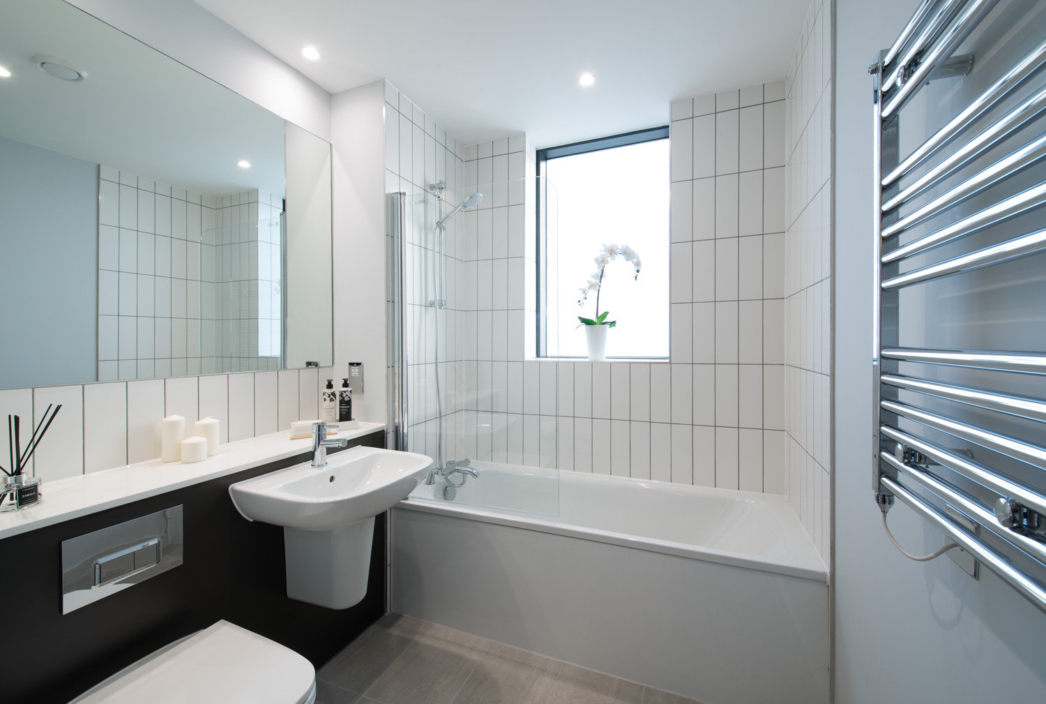 3 bedroom apartment at Duet - Image 6