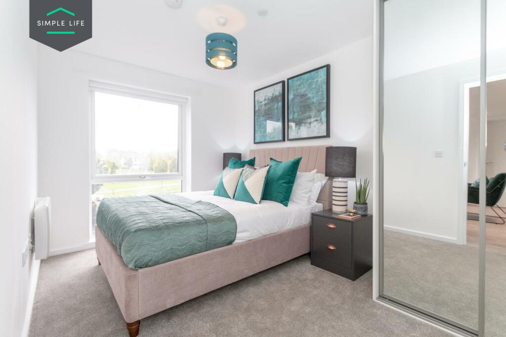 1 bedroom apartment at Empyrean - Image 7