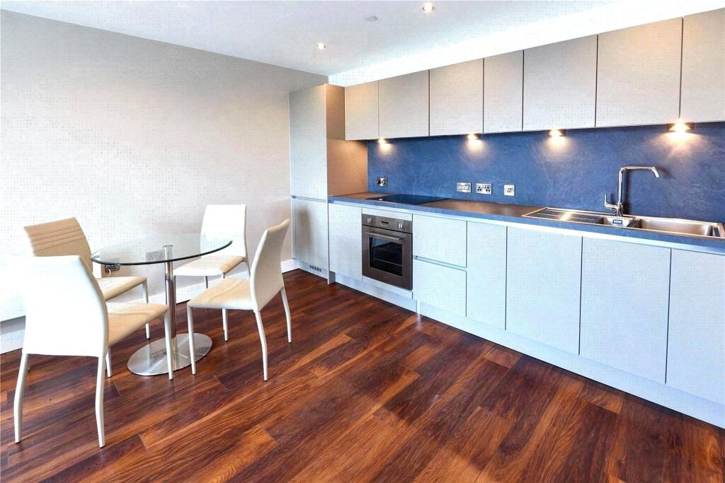 2 bedroom apartment at GreenGate - Image 28