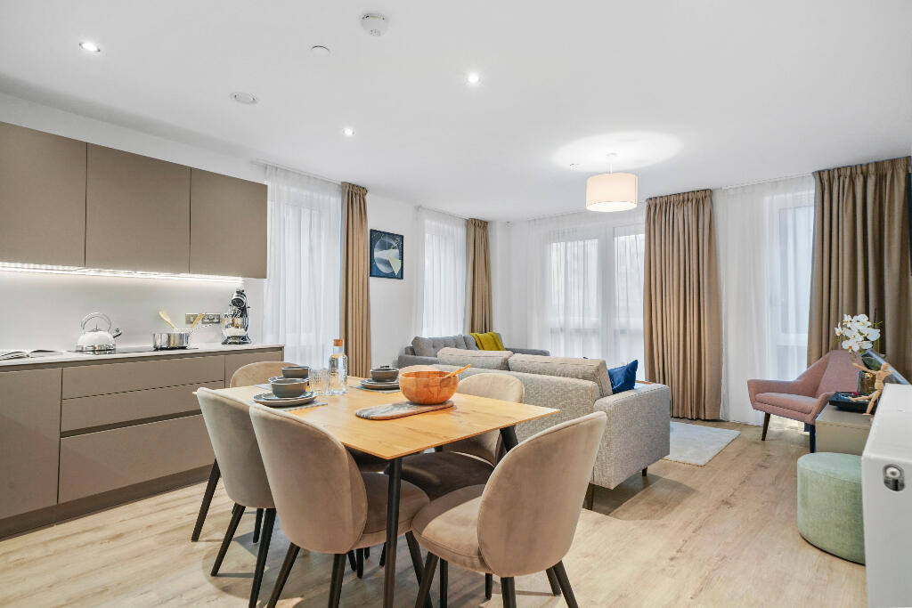 3 bedroom apartment at New Maker Yards - Image 23