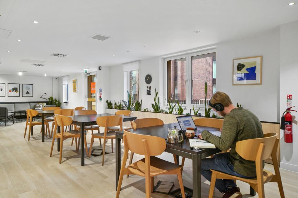 2 bedroom apartment at New Maker Yards - Image 33