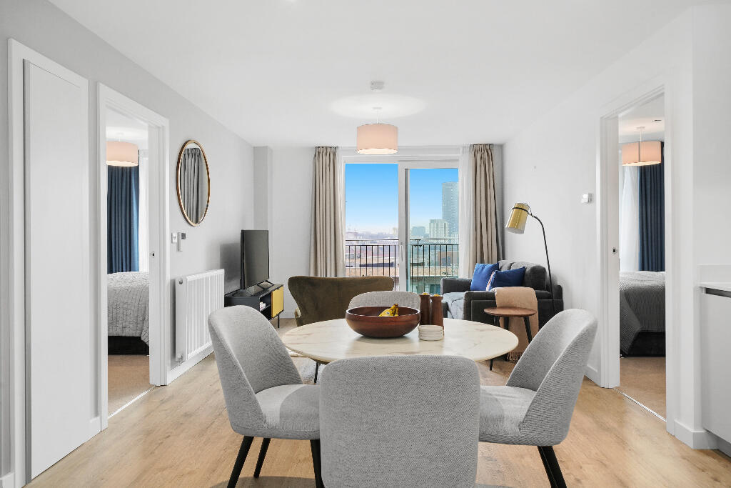 2 bedroom apartment at New Maker Yards - Image 8