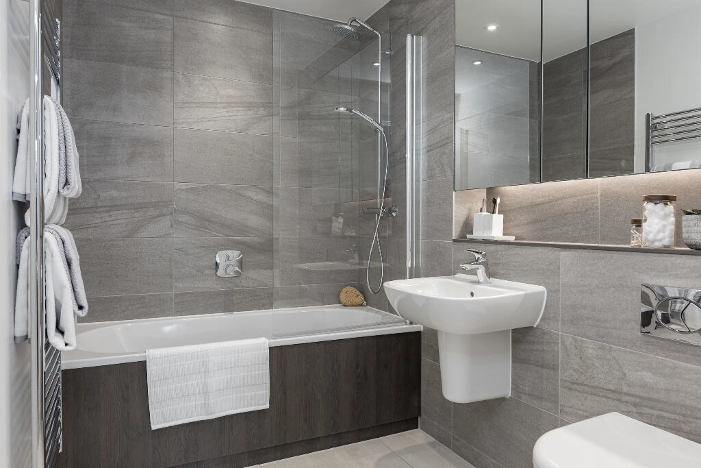 2 bedroom apartment at New Maker Yards - Image 19