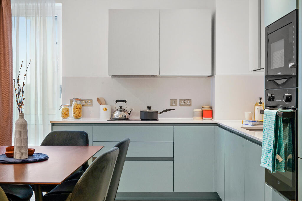 3 bedroom apartment at New Maker Yards - Image 24