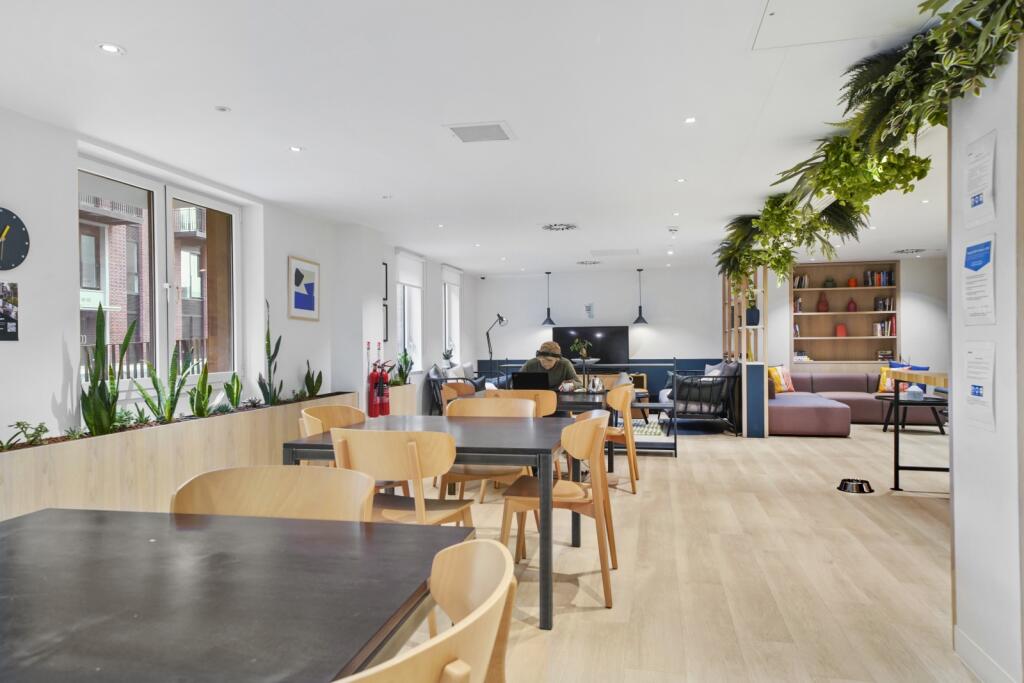 3 bedroom apartment at New Maker Yards - Image 33