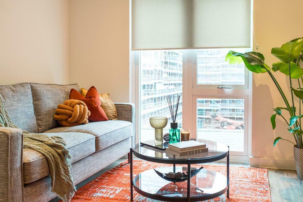 1 bedroom apartment at PLATFORM_SHEFFIELD - Image 4