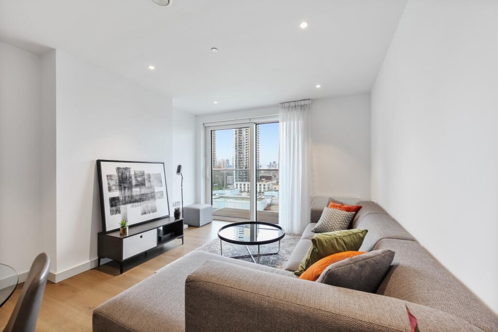 2 bedroom apartment at Elephant Central - Image 28