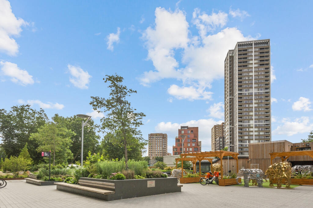 2 bedroom apartment at Elephant Central - Image 29