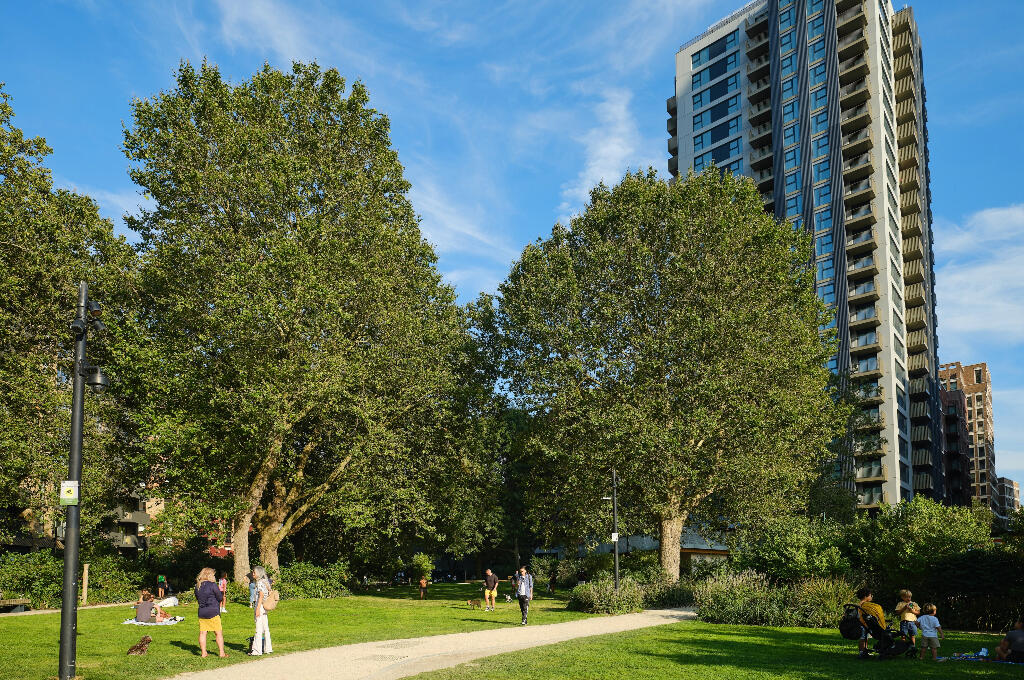 2 bedroom apartment at Elephant Central - Image 24