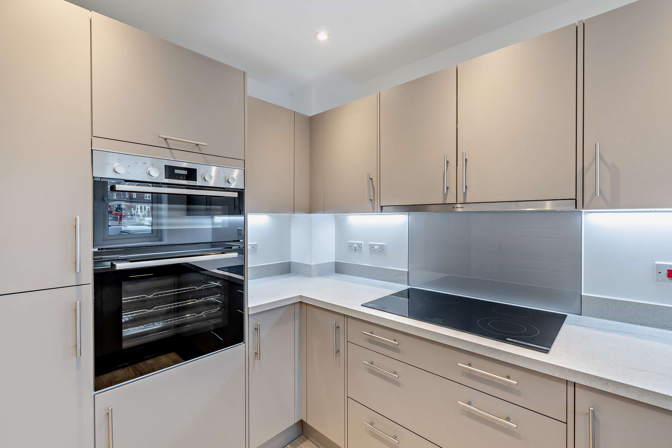 4 bedroom house at Ashdown House - Image 19