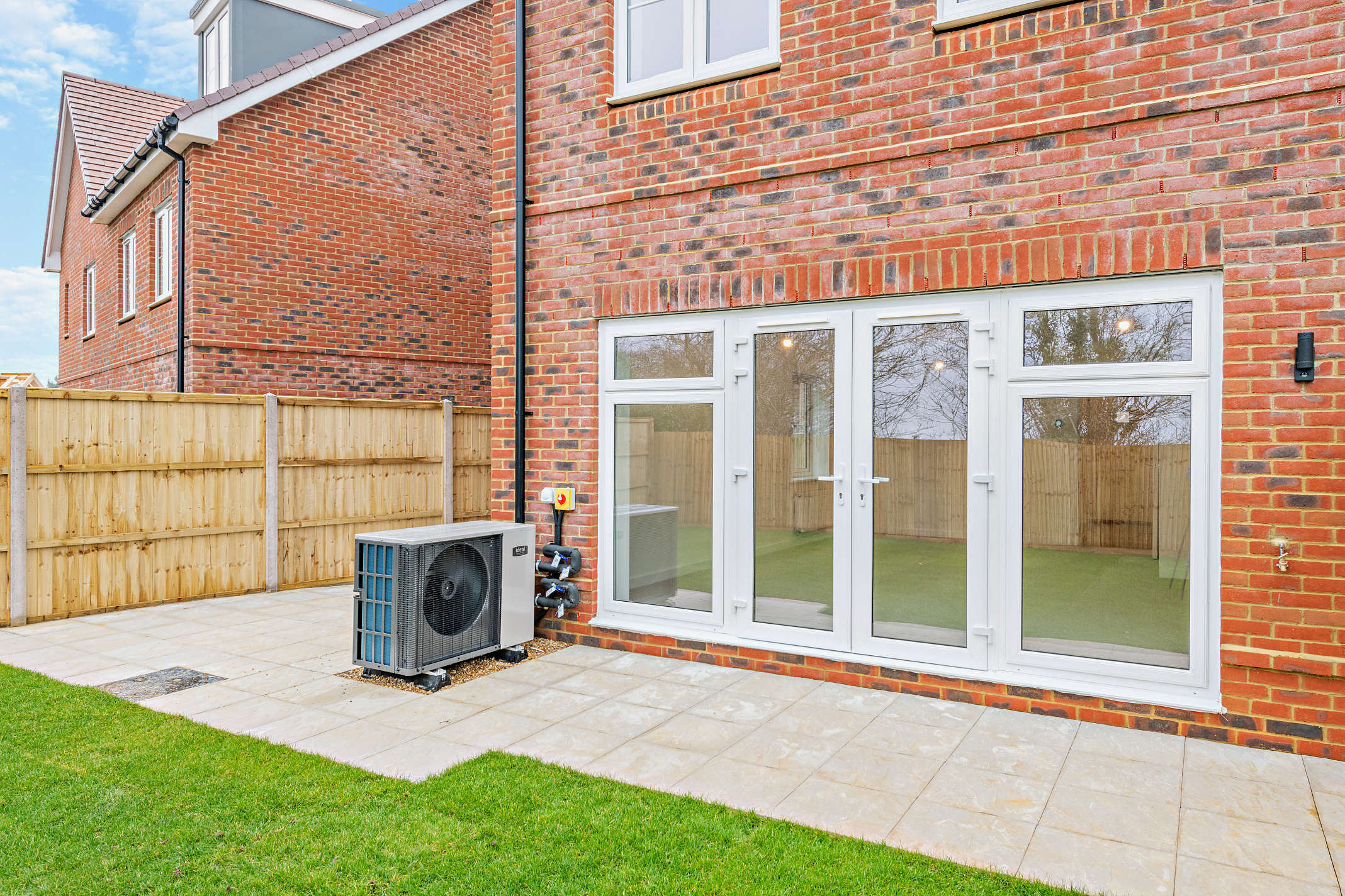 4 bedroom house at Ashdown House - Image 21