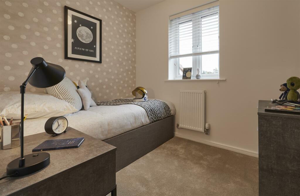 3 bedroom house at Siskin Park - Image 17