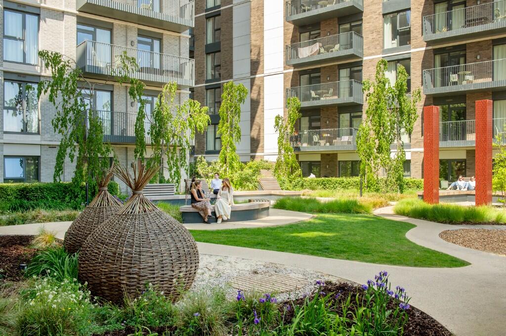 1 bedroom apartment at The Lark - Image 17