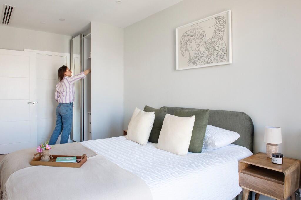 2 bedroom apartment at The Lark - Image 19