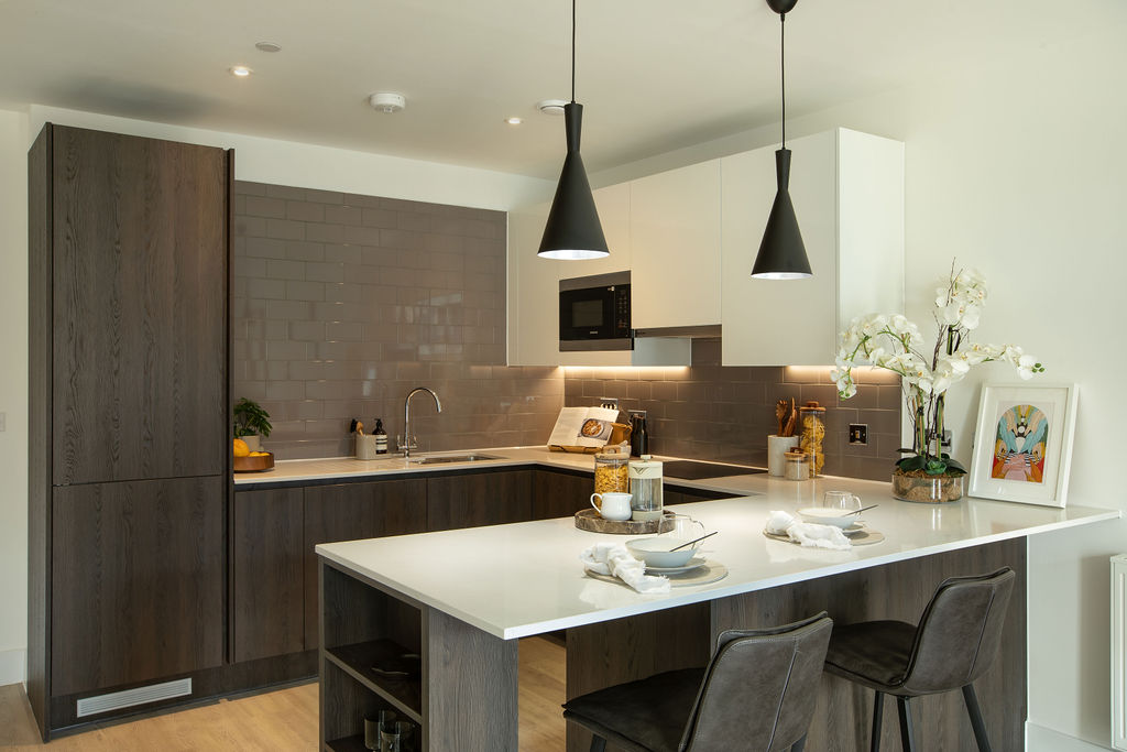 1 bedroom apartment at Cortland Cassiobury - Image 4