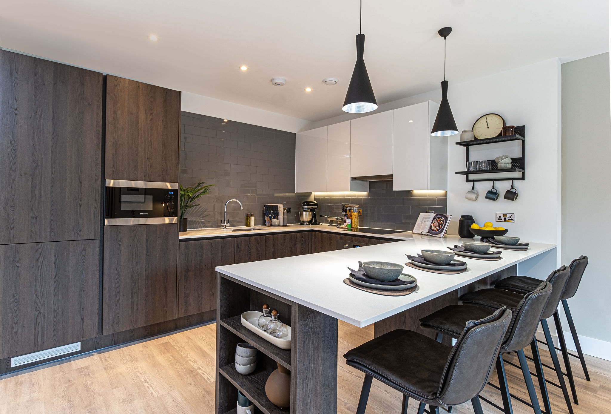 2 bedroom apartment at Cortland Cassiobury - Image 26